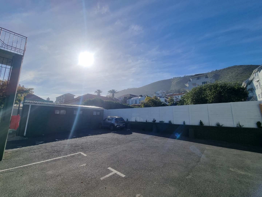 To Let 0 Bedroom Property for Rent in Sea Point Western Cape